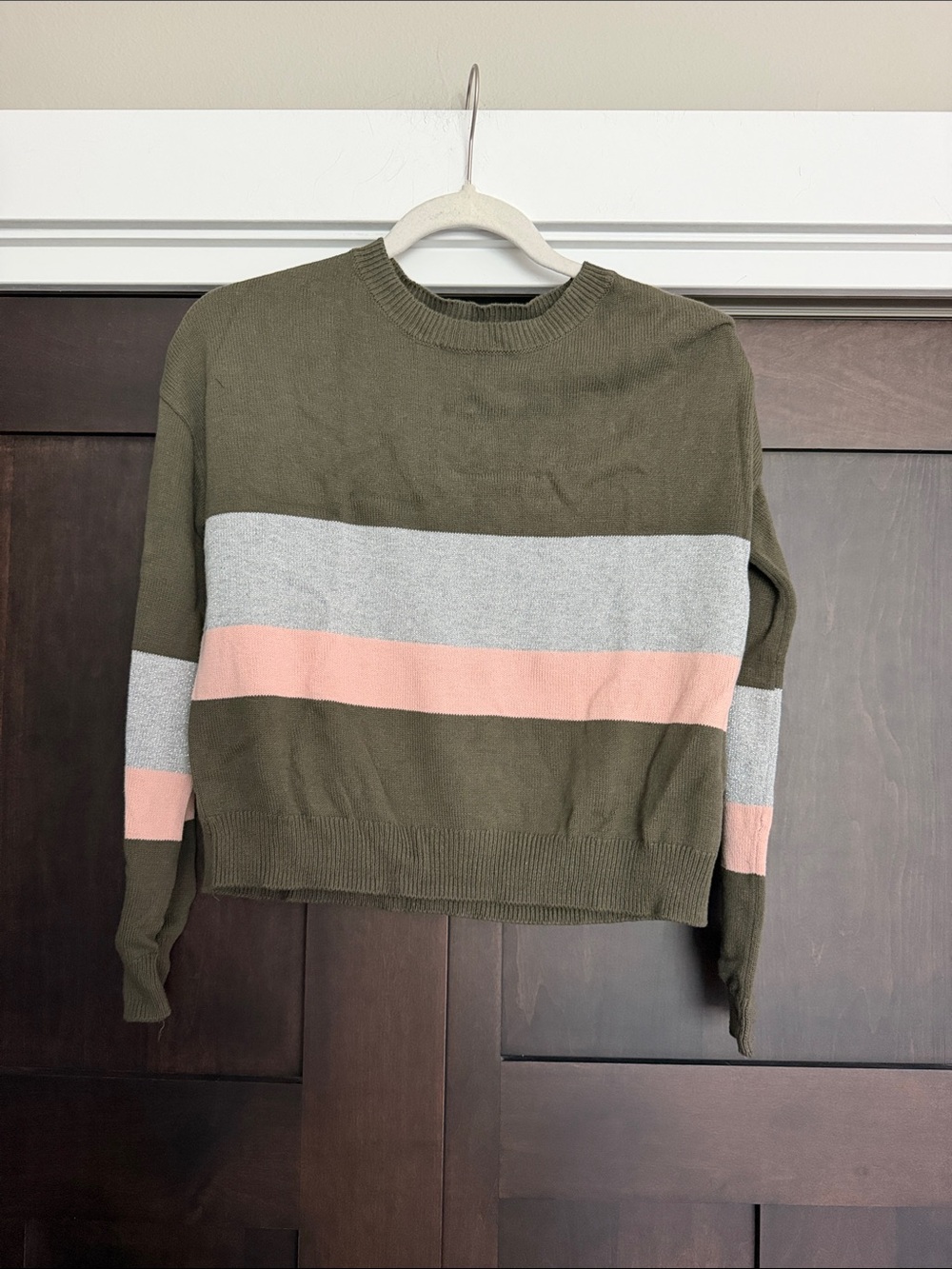 Melrose and Market Girls Olive Crewneck Striped Sweater size Large 10/12
